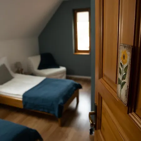 Mézes és Apiterápiás Központ Vendégház *