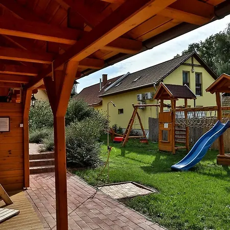 Mézes és Apiterápiás Központ Vendégház Vizsoly